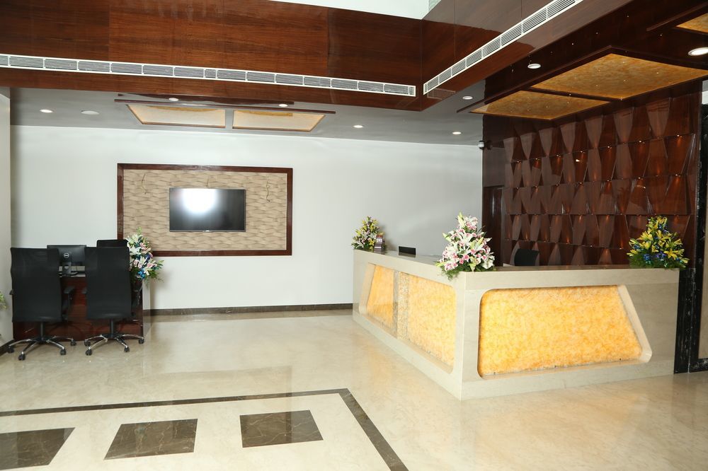 I V Sanctum Hotel Бангалор Экстерьер фото