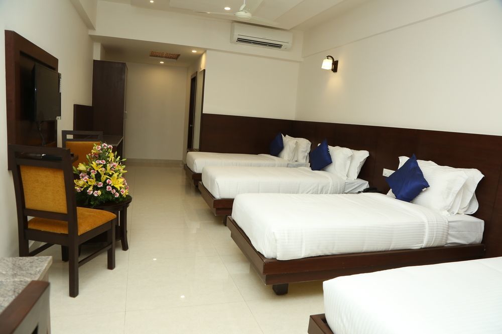 I V Sanctum Hotel Бангалор Экстерьер фото