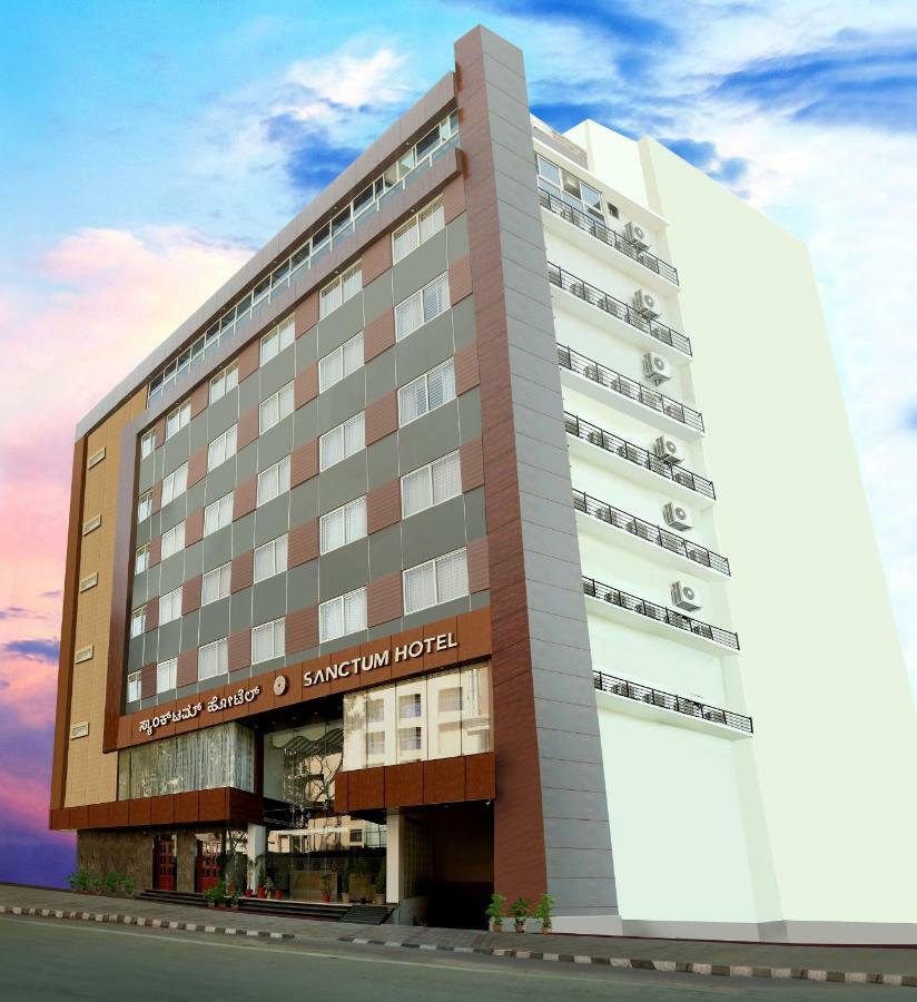 I V Sanctum Hotel Бангалор Экстерьер фото